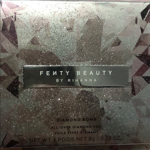 Fenty Beauty Diamond Bomb